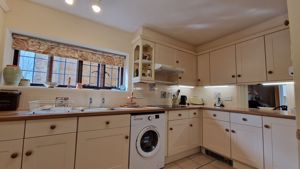 Kitchen - click for photo gallery